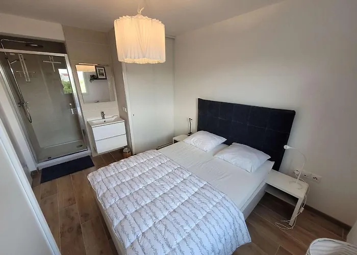 Apartment Magnifique Duplex Contemporain 3 - Terrasse - Parking - Wifi